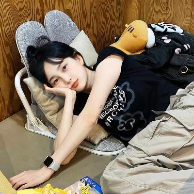 白秘书每天都想辞职